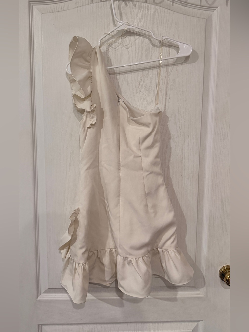 DO+BE White  One-Shoulder Ruffle Mini Dress - Picture 6 of 6